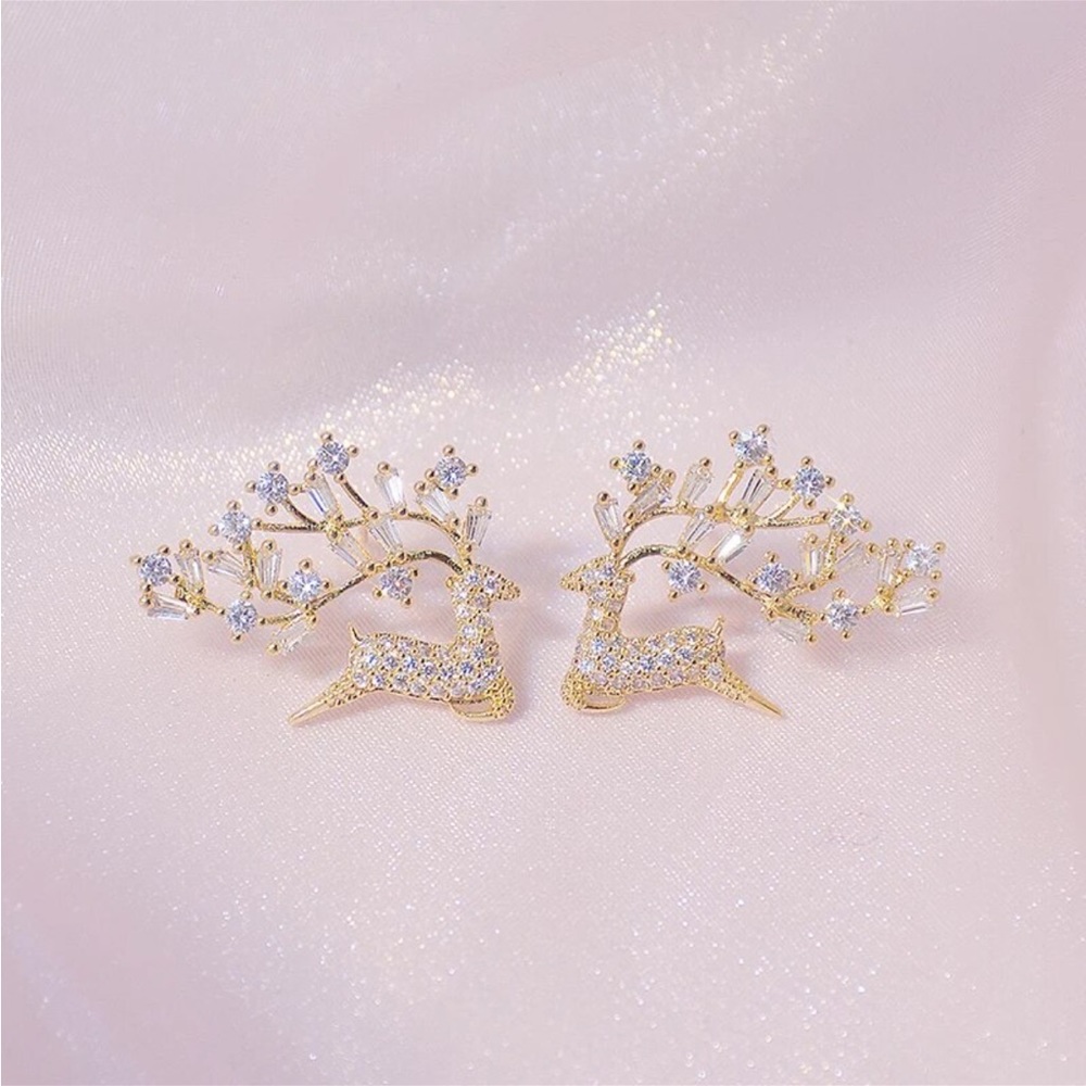 Gold reindeer earrings